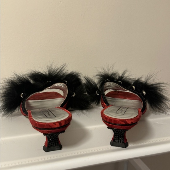 Marc Jacobs red fur sandal mules kitten heel - Picture 6 of 10